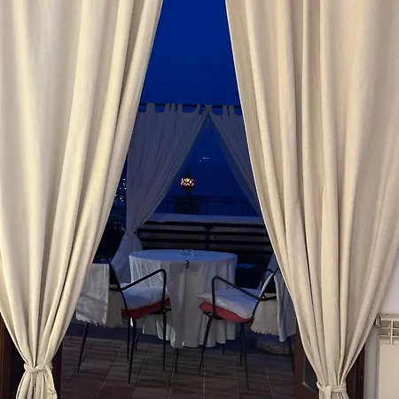 Apartament Isoco House